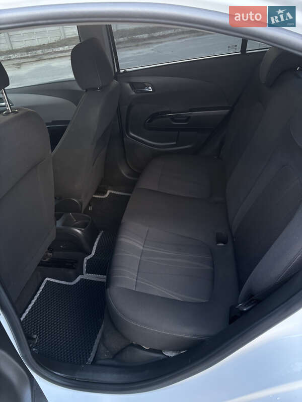 Седан Chevrolet Aveo 2012 в Кременчуці фото 8 Седан Chevrolet Aveo 2012 в Кременчуці