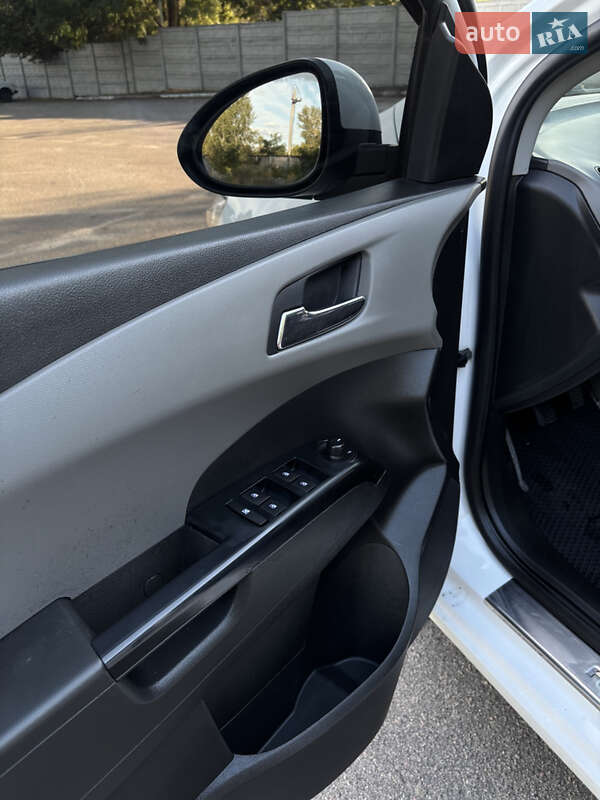 Седан Chevrolet Aveo 2012 в Кременчуці фото 13 Седан Chevrolet Aveo 2012 в Кременчуці