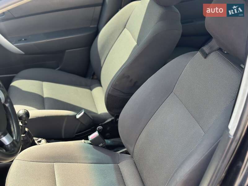 Седан Chevrolet Aveo 2006 в Благовіщенську фото 9 Седан Chevrolet Aveo 2006 в Благовіщенську