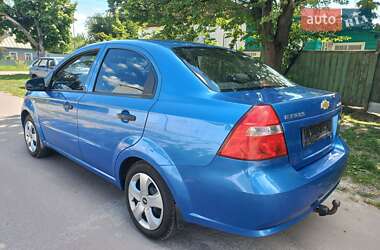 Седан Chevrolet Aveo 2010 в Шостке