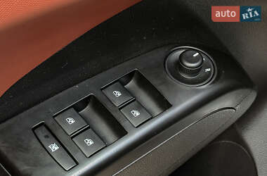 Хэтчбек Chevrolet Aveo 2011 в 