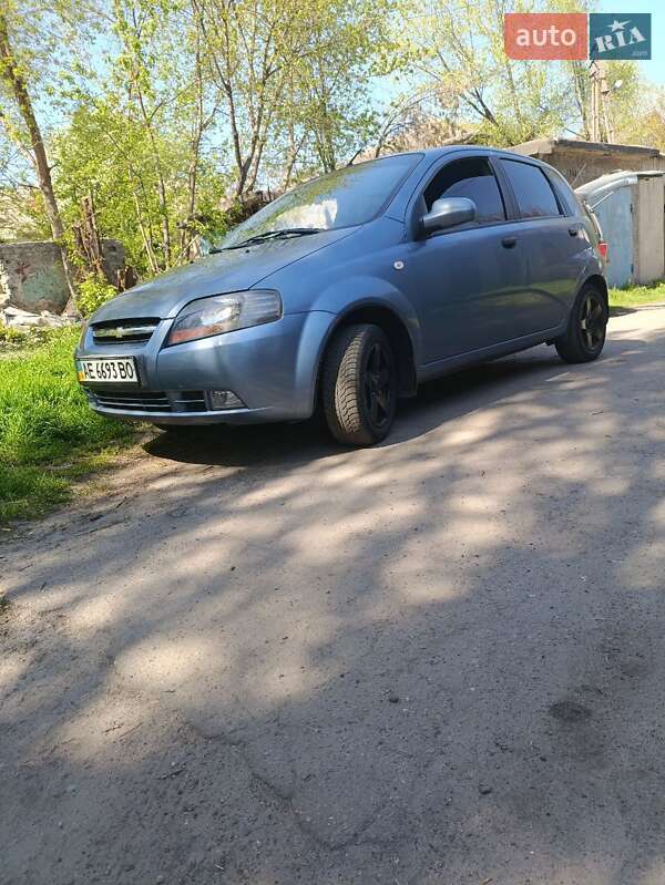 Хэтчбек Chevrolet Aveo 2007 в Каменском