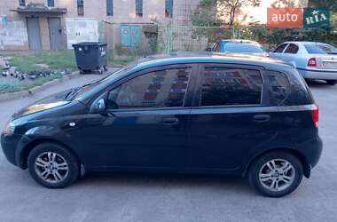 Хэтчбек Chevrolet Aveo 2006 в Киеве