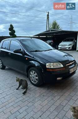 Хэтчбек Chevrolet Aveo 2005 в Киеве