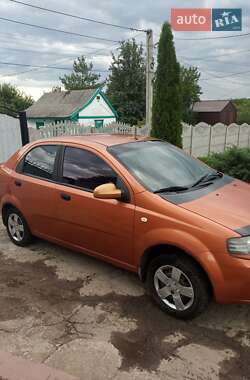 Седан Chevrolet Aveo 2005 в Днепре