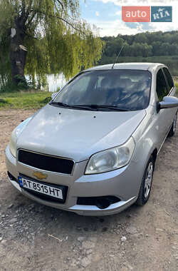 Хэтчбек Chevrolet Aveo 2008 в 