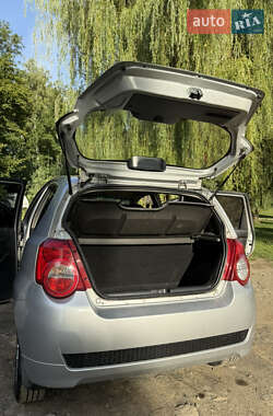 Хэтчбек Chevrolet Aveo 2008 в 