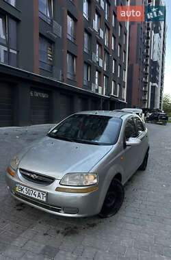 Седан Chevrolet Aveo 2005 в Ивано-Франковске