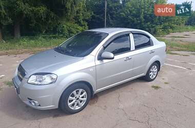 Седан Chevrolet Aveo 2011 в Прилуках