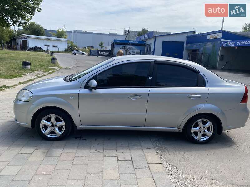 Седан Chevrolet Aveo 2007 в Львові