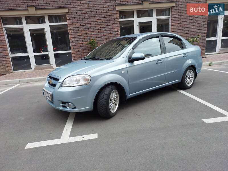 Седан Chevrolet Aveo 2008 в 