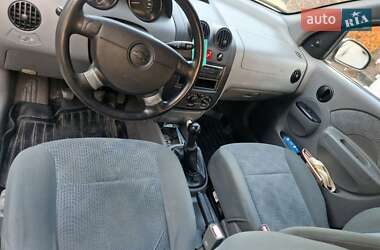 Хэтчбек Chevrolet Aveo 2005 в 