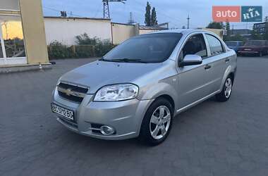 Седан Chevrolet Aveo 2009 в Львові