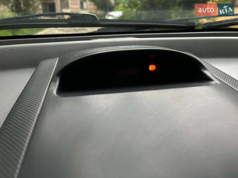 Седан Chevrolet Aveo 2005 в Шепетівці