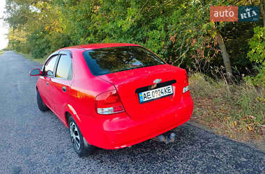 Седан Chevrolet Aveo 2004 в 