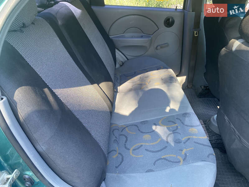 Седан Chevrolet Aveo 2004 в Житомире фото 2 Седан Chevrolet Aveo 2004 в Житомире