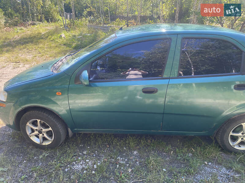 Седан Chevrolet Aveo 2004 в Житомире фото 8 Седан Chevrolet Aveo 2004 в Житомире
