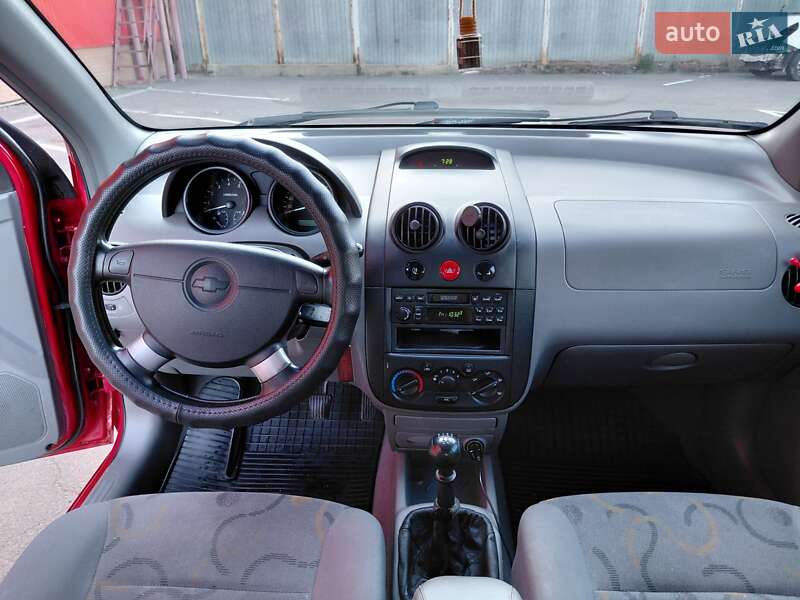 Седан Chevrolet Aveo 2004 в Одессе фото 2 Седан Chevrolet Aveo 2004 в Одессе