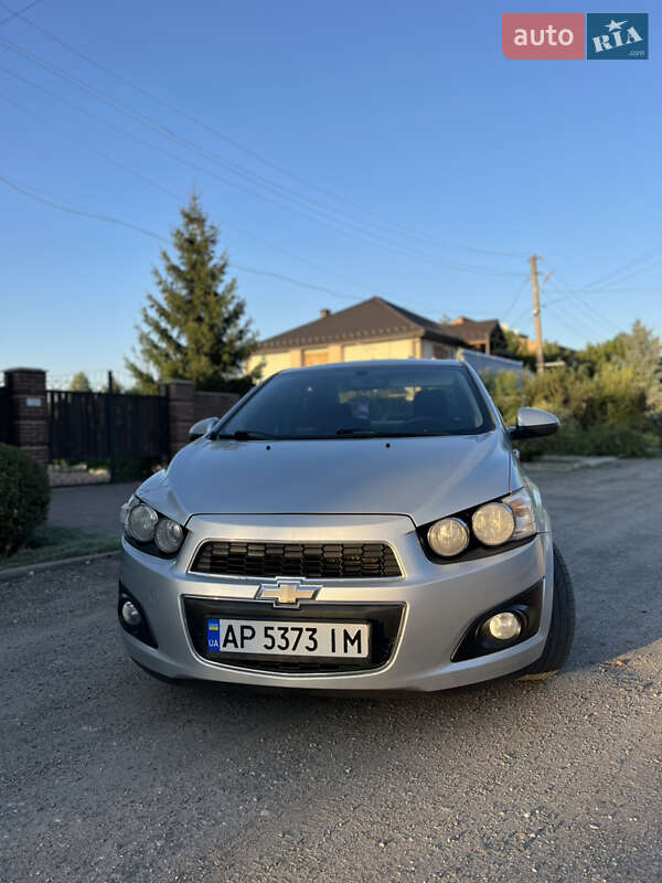 Седан Chevrolet Aveo 2012 в Запорожье