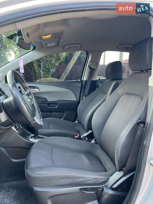 Седан Chevrolet Aveo 2012 в Запорожье