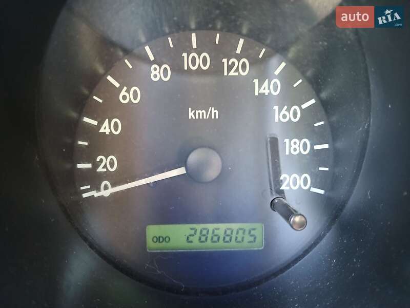 Хетчбек Chevrolet Aveo 2006 в Дніпрі фото 13 Хетчбек Chevrolet Aveo 2006 в Дніпрі