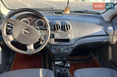 Седан Chevrolet Aveo 2006 в 