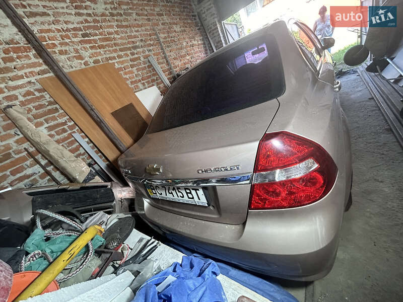 Седан Chevrolet Aveo 2008 в Львове
