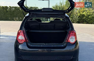 Хэтчбек Chevrolet Aveo 2009 в 