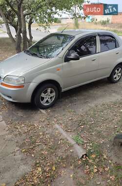 Седан Chevrolet Aveo 2004 в 