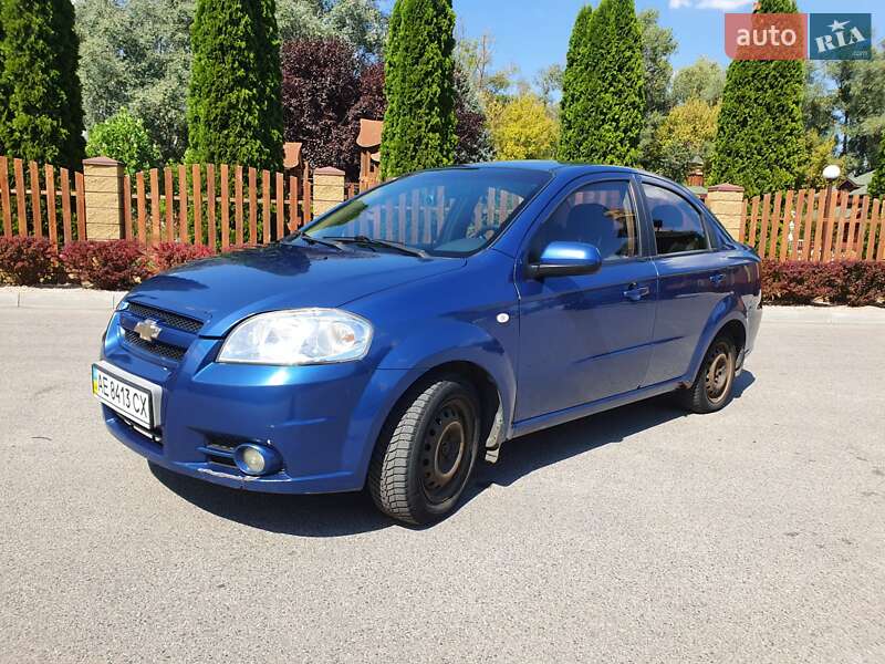 Седан Chevrolet Aveo 2008 в Днепре