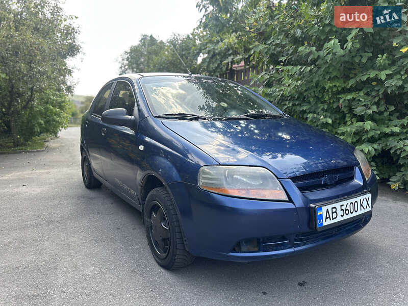 Седан Chevrolet Aveo 2005 в Виннице