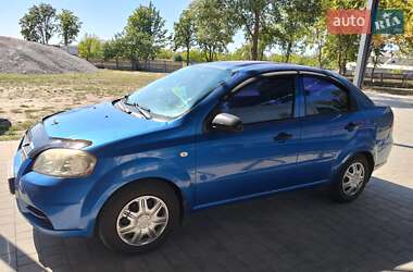 Седан Chevrolet Aveo 2008 в Днепре