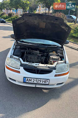 Седан Chevrolet Aveo 2005 в 