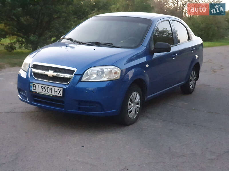 Седан Chevrolet Aveo 2006 в Кременчуге