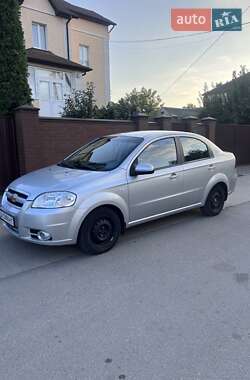 Седан Chevrolet Aveo 2008 в Умани