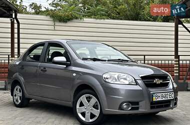 Седан Chevrolet Aveo 2011 в Одессе