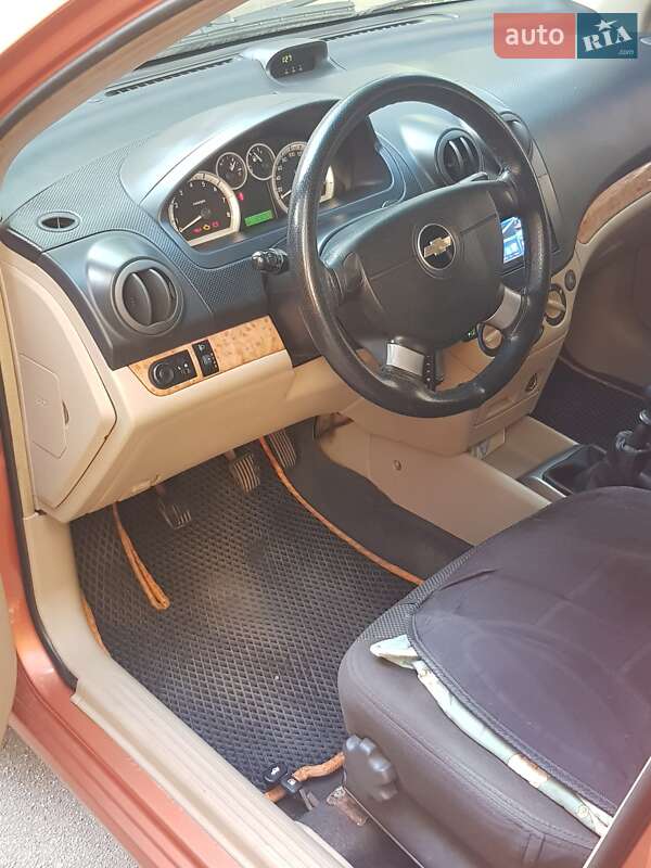 Седан Chevrolet Aveo 2007 в 