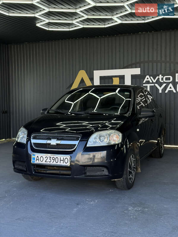 Седан Chevrolet Aveo 2008 в Тячеве