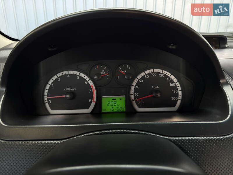 Седан Chevrolet Aveo 2008 в Тячеве