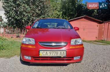 Седан Chevrolet Aveo 2004 в Умани