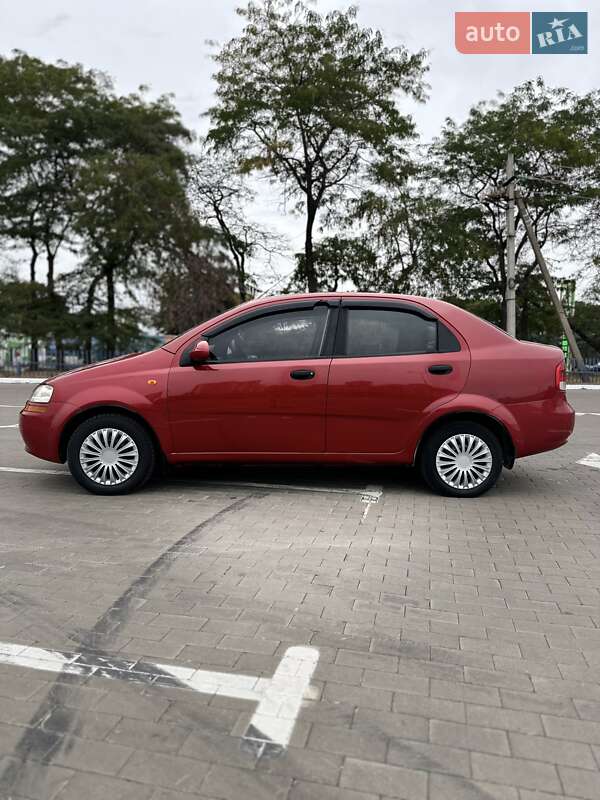 Седан Chevrolet Aveo 2005 в Одессе