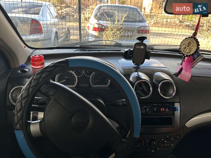 Седан Chevrolet Aveo 2007 в Фонтанке