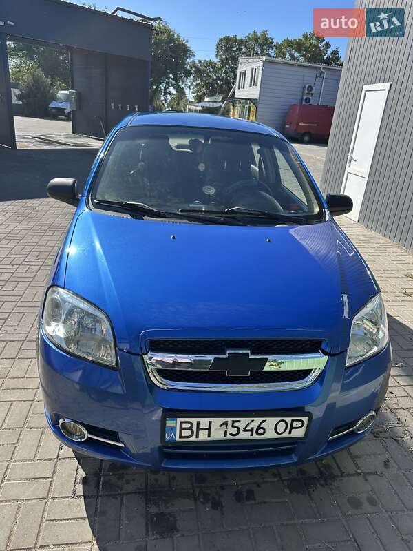 Седан Chevrolet Aveo 2007 в Фонтанке