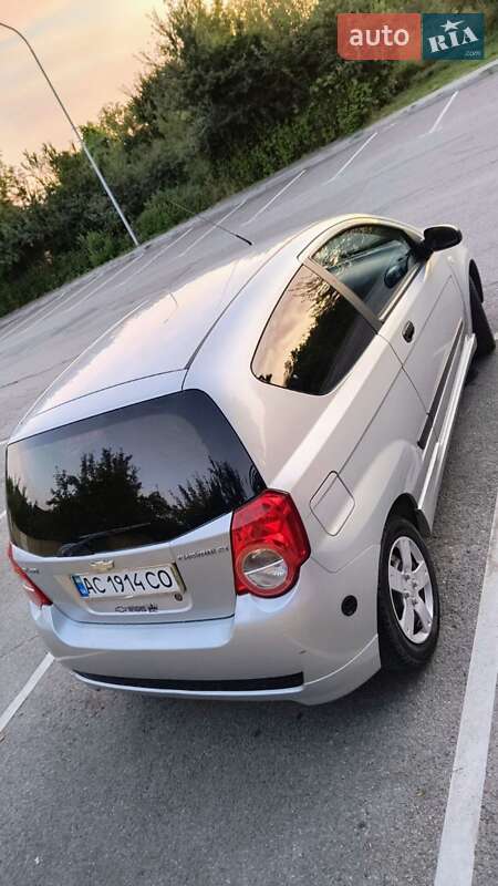 Хэтчбек Chevrolet Aveo 2009 в Владимире