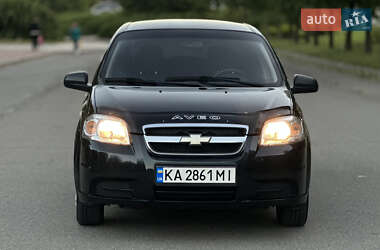 Седан Chevrolet Aveo 2010 в 
