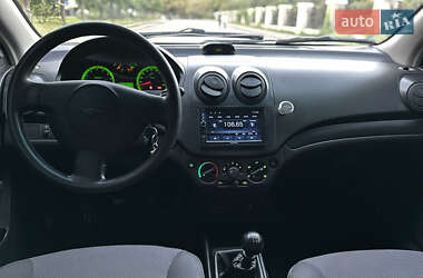 Седан Chevrolet Aveo 2010 в 