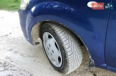 Седан Chevrolet Aveo 2006 в 