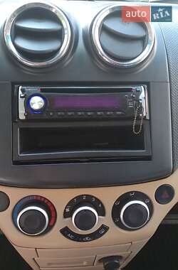 Седан Chevrolet Aveo 2008 в 