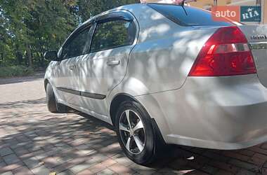 Седан Chevrolet Aveo 2008 в 