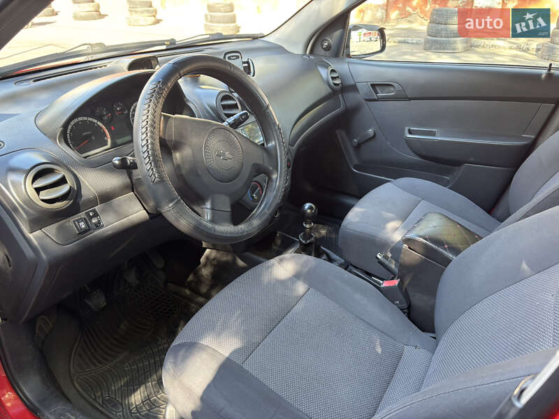 Седан Chevrolet Aveo 2010 в Одесі
